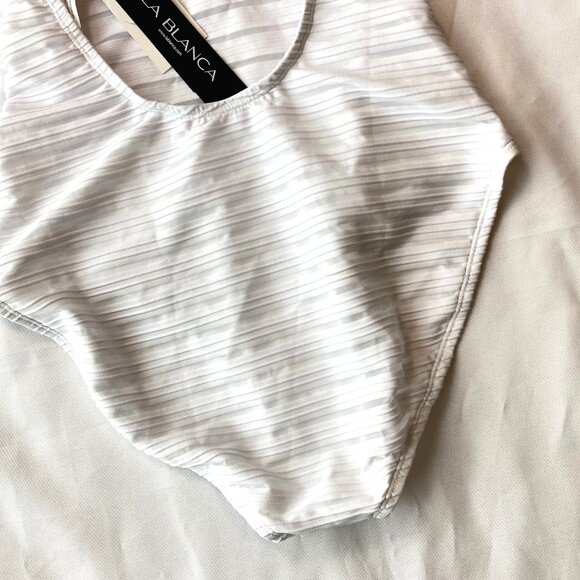 LA BLANCA Fluid Lines Multi-Strap Mesh One Piece Swimsuit 12 White NWT - Picture 11 of 13
